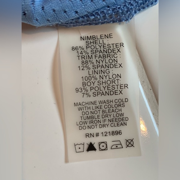 Title Nine skort Small purple lined laser cut geometric overlay scallop edge - Picture 5 of 10